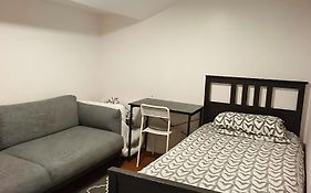 Basemewnt Room With Private Bathroom 36C
